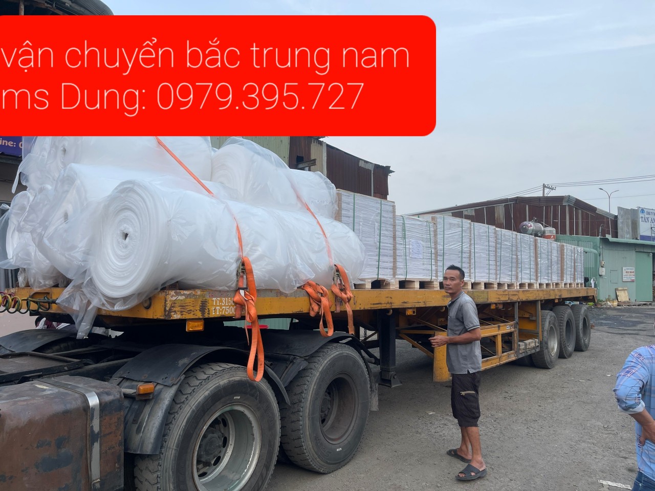 VẬN CHUYỂN HÀNG HÓA RA MIỀN BẮC